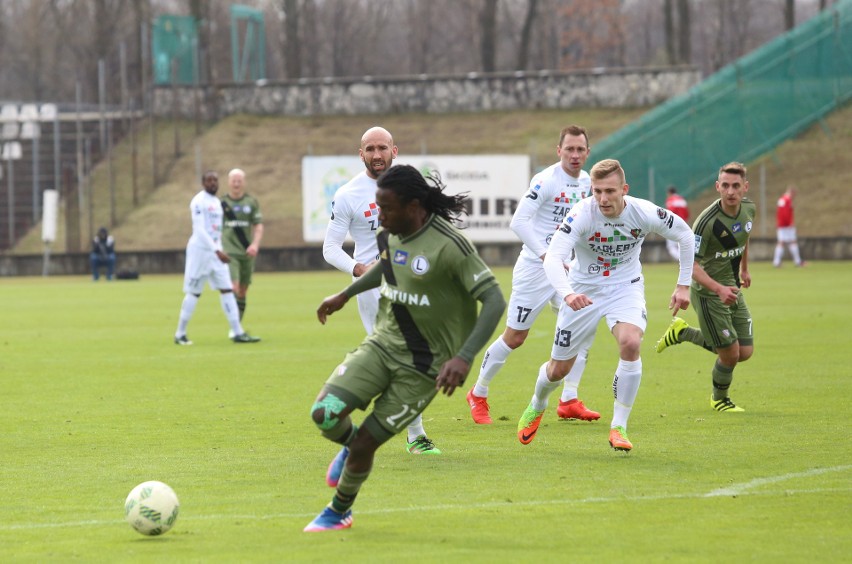 Legia Warszawa wygrała w meczu przyjaźni w Sosnowcu z Zagłębiem 2:1