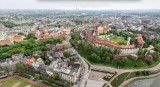 Dwie linie metra, ani śladu po drewnianej zabudowie, deficyt wody, nowe parki i koniec z betonowaniem. Czy to Kraków w 2050 roku?