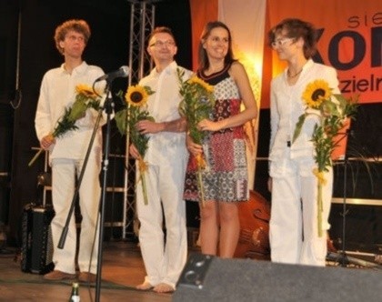 Od lewej: Tomasz Drabina, Michał Braszak, Paulina Kujawska, Gertruda Szymańska.
