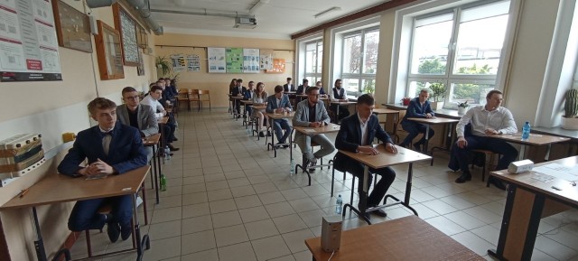 Uczniowie z powiatu koneckiego przystąpili do matury z języka angielskiego.