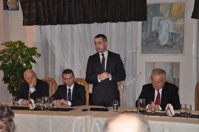Krzysztof Gawkowski na spotkaniu w Sandomierzu; po prawej Jerzy Jaskiernia, po lewej Marcin Ciszkiewicz, szef powiatowych   struktur SLD i burmistrz Jerzy Borowski.