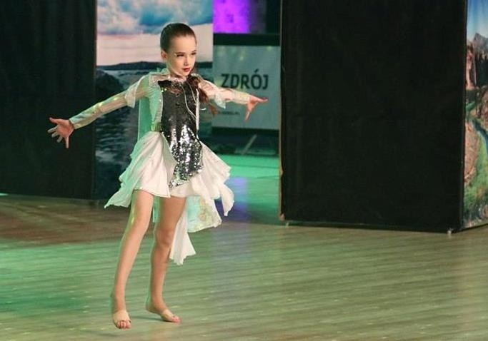 Złoty medal mistrzostw Polski dla grupy tanecznej Perfekta Dance z Buska-Zdroju [ZDJĘCIA] 