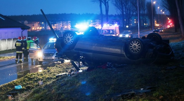 Do wypadku doszło przed godz. 16 na trasie z Zielonej Góry do Łężycy.