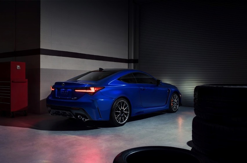 Lexus RC F...