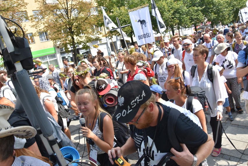 Pielgrzymka Dominikańska dotarła z Krakowa na Jasną Górę ZDJĘCIA Zmęczeni, ale bardzo radośni 