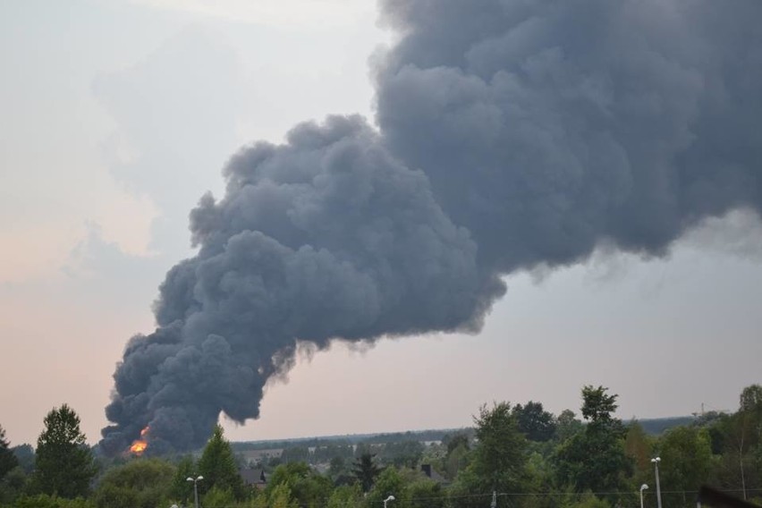 Pożar hali w Zawierciu