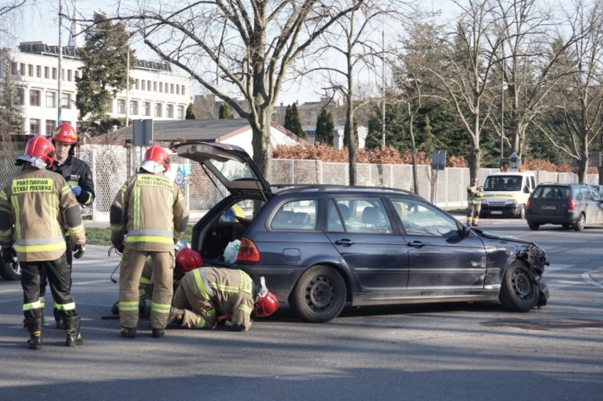 Wypadek na ul. Wólczańskiej - kierowca bmw nie przepuścił audi