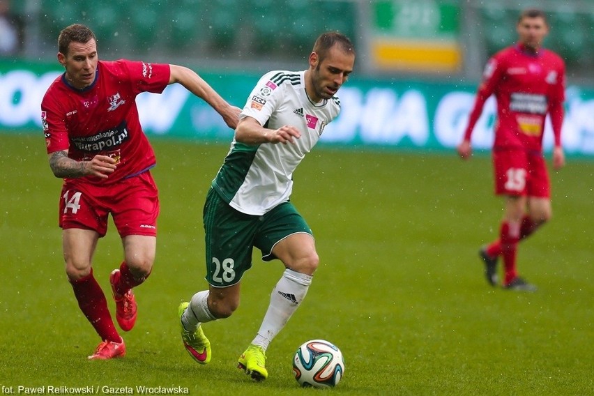 Śląsk - Podbeskidzie 0:0. Niemoc wrocławian trwa, czerwona kartka Lacnego [ZDJĘCIA, RELACJA]