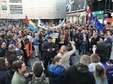 Katowice: Wiec poparcia dla strajkujących nauczycieli. Przyszły tłumy ZDJĘCIA