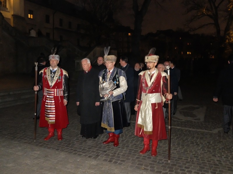 Kraków. Pamiętają o swoich zmarłych braciach kurkowych