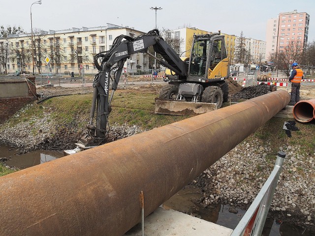 Remont ul. Wojska Polskiego w rejonie skrzyżowania ze Sporną i Pankiewicza.