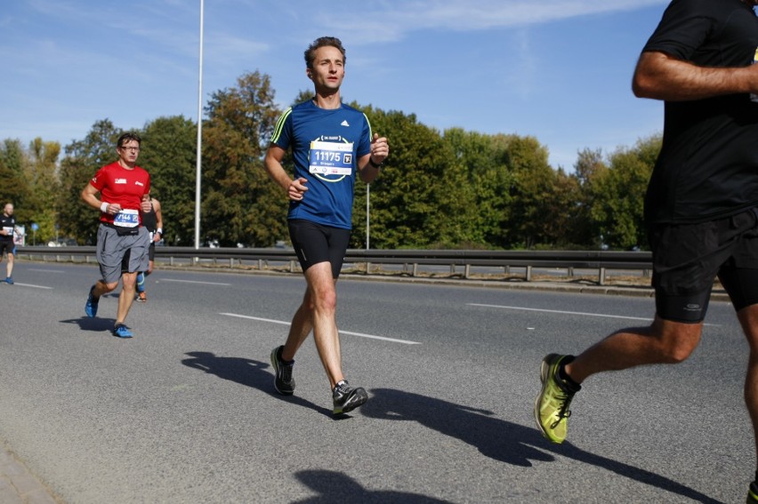 Uczestnicy Maratonu Warszawskiego 2018. Więcej zdjęć...