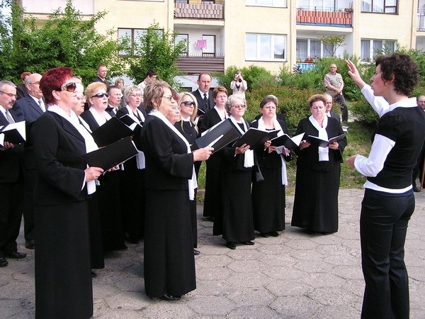 Ulicami Królowej Jadwigi, Wybickiego, Szewską, Dlugą,...