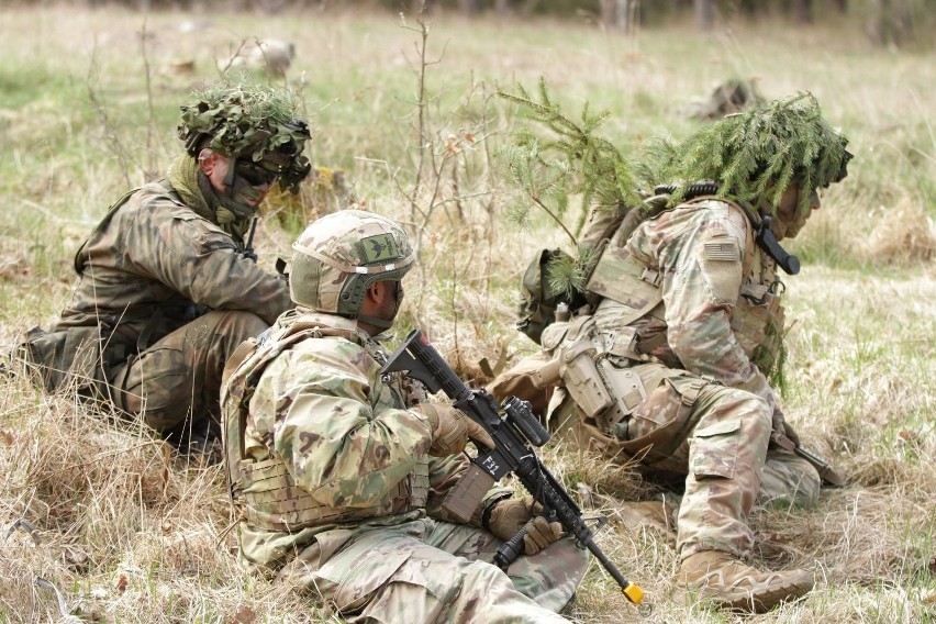Żołnierze 1PBOT ramię w ramię z sojusznikami z NATO na...