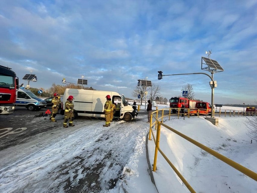 Ogrodniczki. Wypadek na drodze Białystok - Supraśl. Bus...