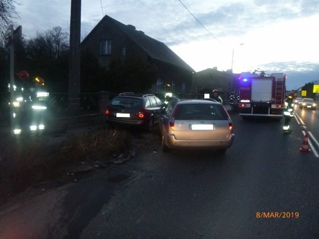 Wypadek na DW 906 w Sadowie 08.03.2019
