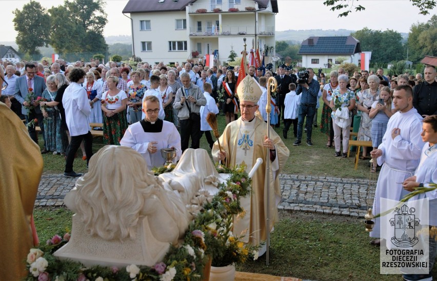 Wigilia Uroczystości Wniebowzięcia Najświętszej Maryi Panny w Lipinkach [ZDJĘCIA]