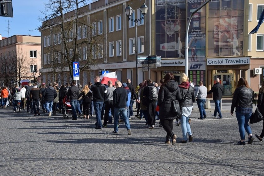 Białystok. Marsz antyimigracyjny. Białystok wolny od...