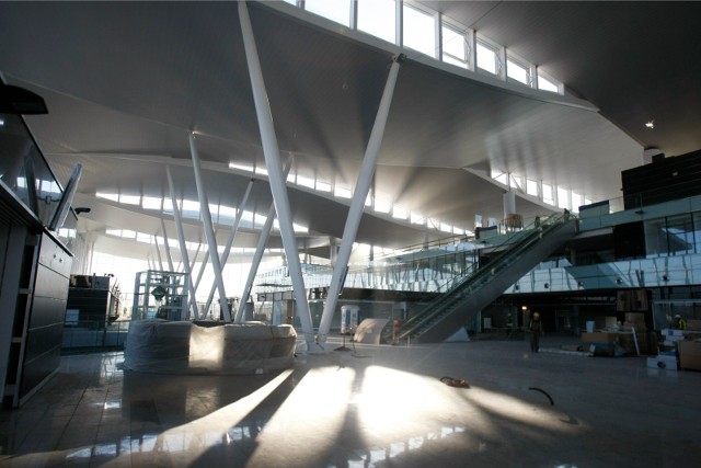 Tak budowano wrocławskie lotnisko - ZOBACZ ZDJĘCIA