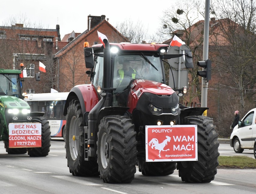 Trwa ogólnopolski protest rolników. Drogi na Pomorzu są...