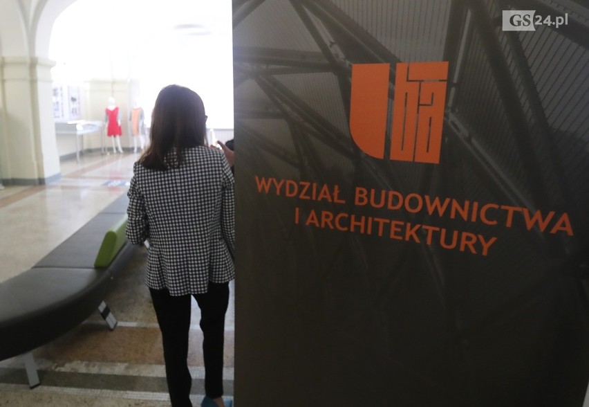 Piękne meble i ubrania wykonane przez studentów ZUT [ZDJĘCIA]