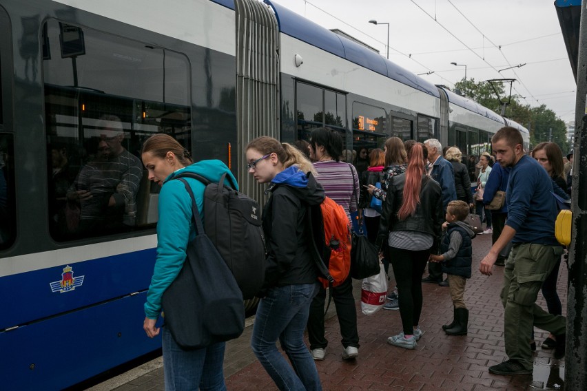 Kraków jest liderem w... cięciu kursów pojazdów MPK