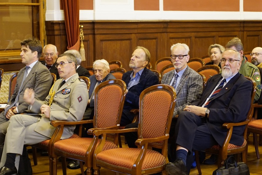 W Poznaniu w Collegium Minus upamiętniono 100-lecie wizyty...