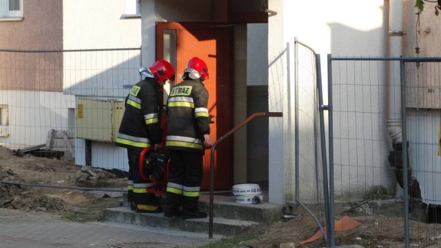 Pożar w Nowym Tomyślu: Ogień w bloku na osiedlu Północ