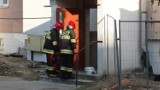 Pożar w Nowym Tomyślu: Ogień w bloku na osiedlu Północ [ZDJĘCIA]