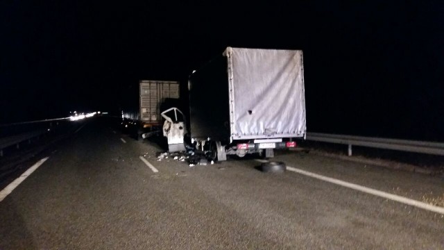 Wypadek spowodował poważne utrudnienia w ruchu pod Białobrzegami.