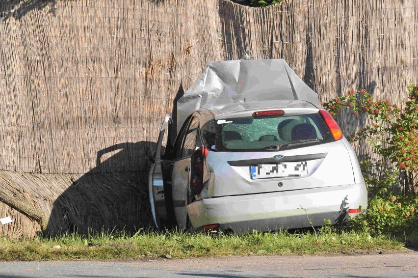 Do szpitala trafiły trzy osoby z forda i dwie z volvo.