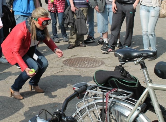 W Zespole Szkół Ponadgimnazjalnych nr 2 w Kluczborku zorganizowano spotkanie w ramach Opolskiej Kampanii Edukacyjnej "Bezpieczeństwo Dzieci i Młodzieży w Ruchu Drogowym".