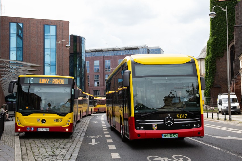 Elektryczny autobus rusza na testy na ulice Wrocławia...