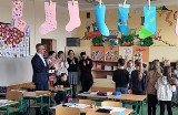 Nauczyciele z Francji odwiedzili Publiczną Szkołę Podstawową nr 7 w Radomsku. Chcą poznać polski system edukacji. ZDJĘCIA
