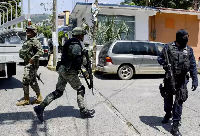 Policja i wojsko od lat mają problem z walką z przestępczością zorganizowaną w Meksyku