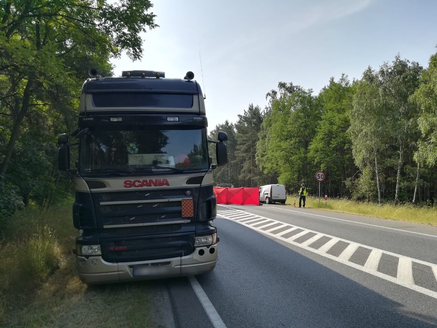 Do tragicznego wypadku w Cierpicach doszło nad ranem.