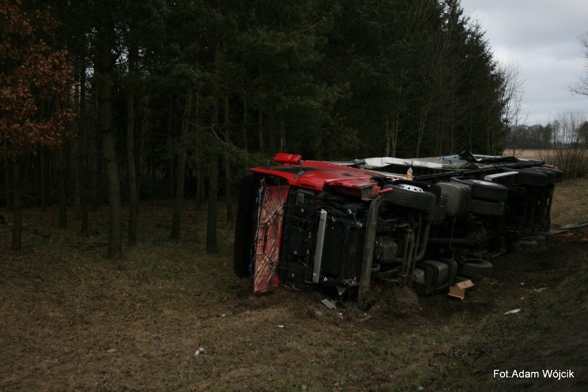 Wypadki ciężarówek w Karlinie i w miejscowości Płoty