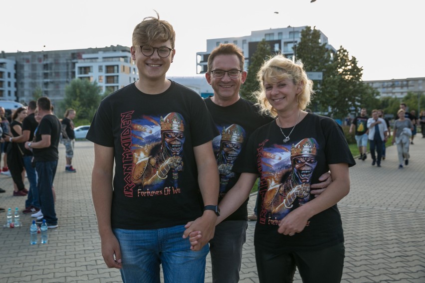 Kraków. Fani przed koncertem Iron Maiden w Tauron Arenie [ZDJĘCIA]