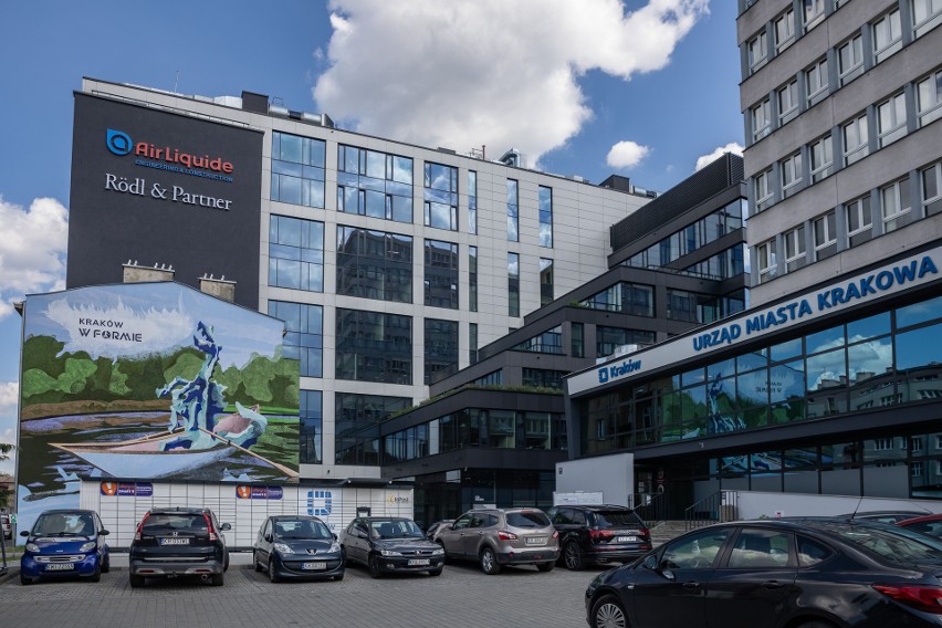 Kraków. Powstał nowy, wielki mural w mieście         