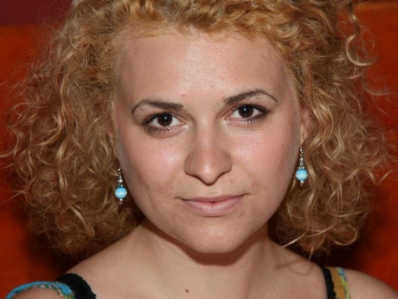 Magdalena Daniel od sierpnia 2012 roku jest aktorką Teatru...