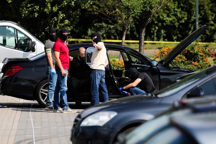 Prokuratura zażaliła się na brak aresztu dla dwóch zatrzymanych pod centrum handlowym M1