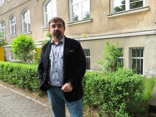 Mieczysław Śmieszek, dyrektor "ogólniaka" cieszy się z dobrych wyników szkoły.