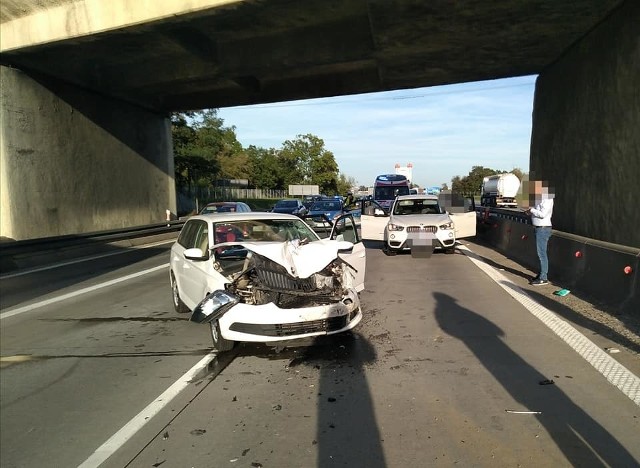 Wypadek na A4 pod Wrocławiem, pomiędzy węzłami Wrocław Południe i Pietrzykowice