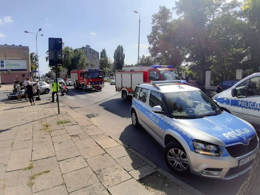 Groźny wypadek w centrum Łodzi! Ranny motocyklista! ZDJĘCIA