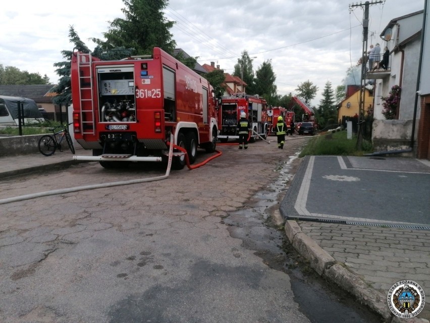 Pożar domu jednorodzinnego przy ul. Nadnarwiańskiej w...