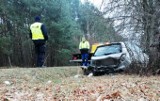 Wypadek w Moszczonie Pańskiej. BMW najechało na Skodę. Pijani sprawcy uciekli z miejsca zdarzenia. Jeden z nich był poszukiwany