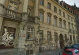 Dawny budynek XIV LO na sprzedaż. Uniwersytet Wrocławski chce też sprzedać pałac