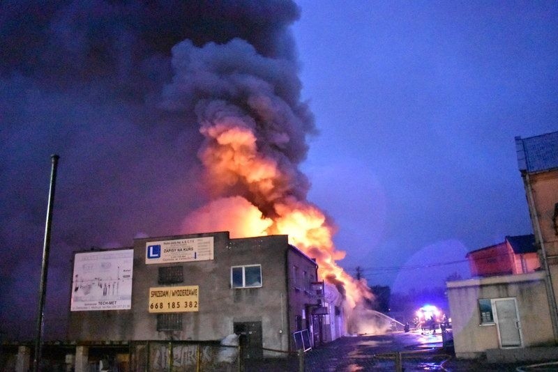Pożar w Kłobucku przy ul. Zamkowej