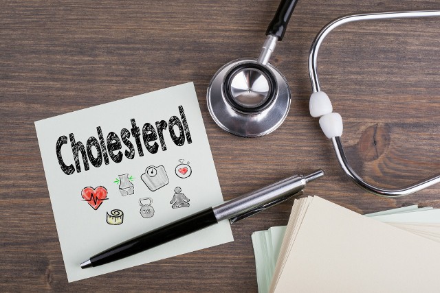 Regularne badanie cholesterolu pozwala zapobiec rozwojowi miażdżycy