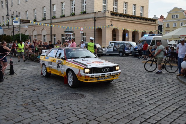 Start 52. Rajdu Festiwalowego odbędzie się jak zwykle w Opolu, ale tym razem nie w Rynku.